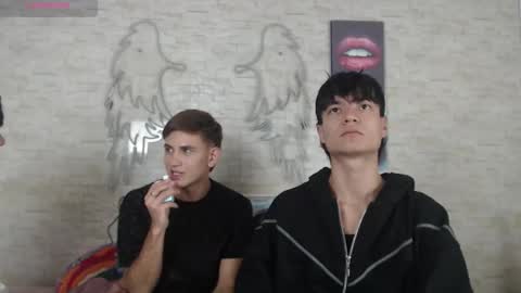 Snapshot of axel_milo_and_kairo chatting on November 19, 3:28 am axel_milo_and_kairo online show from November 19, 3:28 am