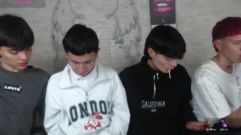 Snapshot of axel_milo_and_kairo chatting on November 22, 4:33 am axel_milo_and_kairo online show from November 22, 4:33 am