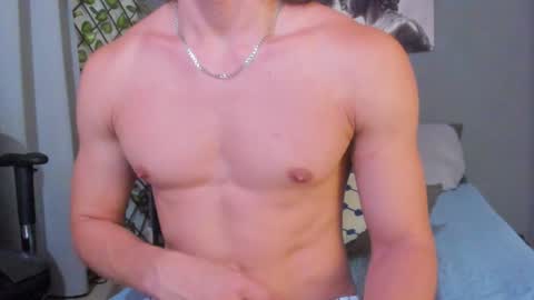 Axel online show from December 9, 11:56 pm