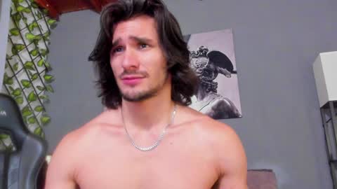 Axel online show from January 25, 12:27 am