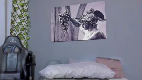 Axel online show from February 22, 6:06 am