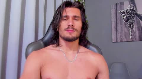 Axel online show from February 23, 12:51 am