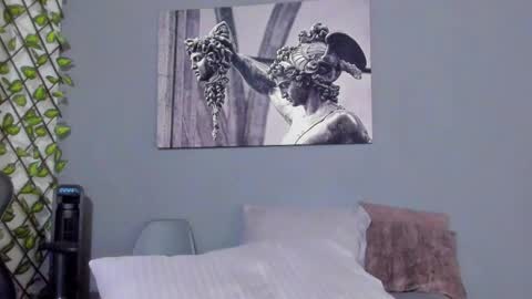 Axel online show from March 4, 3:11 am