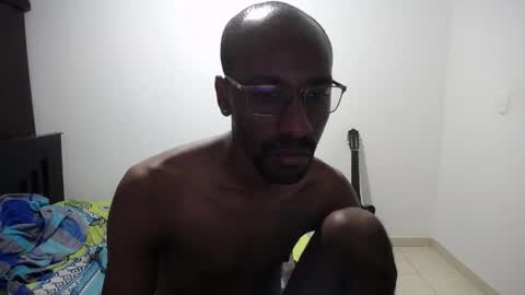 Snapshot of axel_rios_207467 chatting on October 24, 4:20 am axel rios online show from October 24, 4:20 am