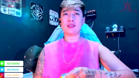 Snapshot of axel_rouse1 chatting on January 17, 7:17 pm Axel Rouse online show from January 17, 7:17 pm