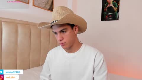 axel slim online show from December 2, 4:40 am