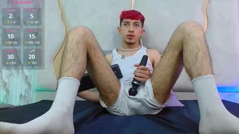 AXEL  online show from November 29, 11:35 am