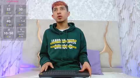 AXEL  online show from December 22, 12:13 pm