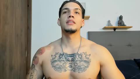 INDEPENDENT MODEL  online show from October 10, 2:54 am