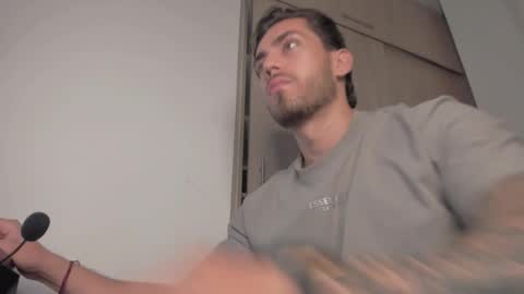 Snapshot of axelblaze_1 chatting on March 17, 12:19 pm axelblaze_1 online show from March 17, 12:19 pm