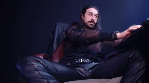 AxelColton online show from October 25, 10:23 am