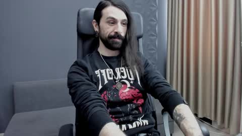 AxelColton online show from January 16, 11:25 am