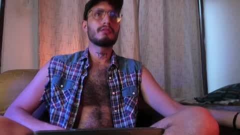    online show from February 5, 10:12 pm