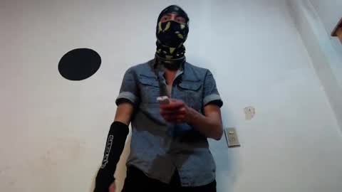 Snapshot of axelknight666 chatting on November 1, 1:29 am Axelknight666 online show from November 1, 1:29 am