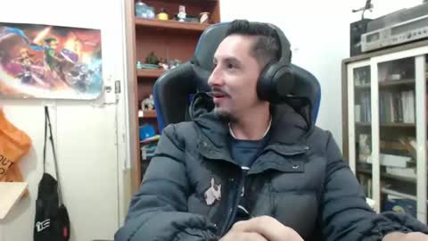 Snapshot of axell_rosee chatting on May 11, 3:07 pm Axel Rose online show from May 11, 3:07 pm