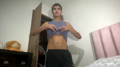 Axel  online show from January 3, 1:38 am