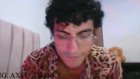 Axel  online show from November 8, 11:14 pm