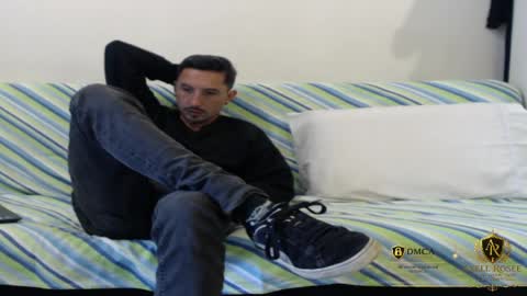 axellbellarosee online show from May 31, 4:47 pm