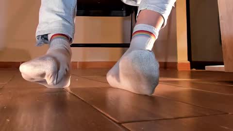 Snapshot of axellcollins chatting on February 28, 11:56 pm im your little femboy ALEX online show from February 28, 11:56 pm