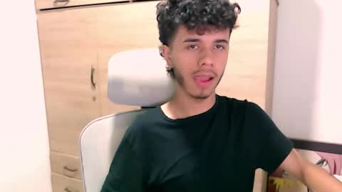 axelldark online show from February 24, 7:34 pm