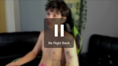 Snapshot of axelraven chatting on December 12, 5:26 pm Axel Raven online show from December 12, 5:26 pm