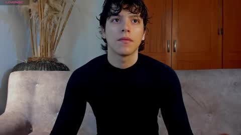 Snapshot of axelraven chatting on October 10, 2:16 pm Axel Raven online show from October 10, 2:16 pm