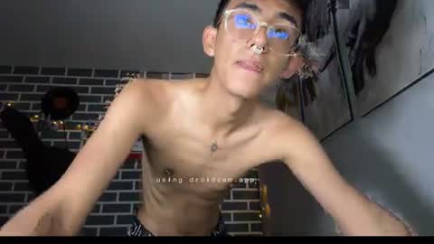 axelshade online show from October 29, 4:26 am