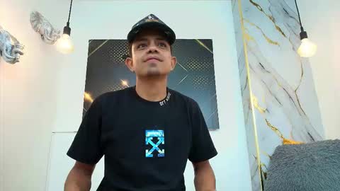      online show from December 23, 5:05 am