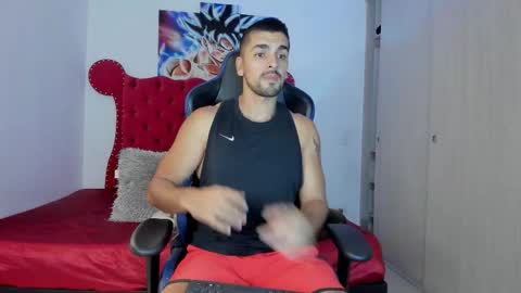 Axel online show from December 1, 10:37 pm