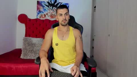 Axel online show from December 2, 11:59 am