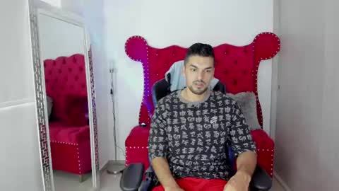 Axel online show from July 4, 12:55 pm