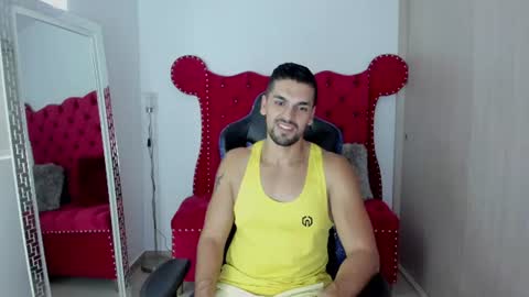 Axel online show from July 6, 8:22 pm
