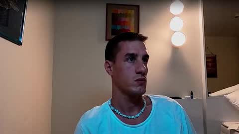 Axl online show from October 4, 4:49 pm