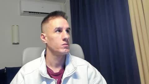 Axl online show from January 12, 1:33 am