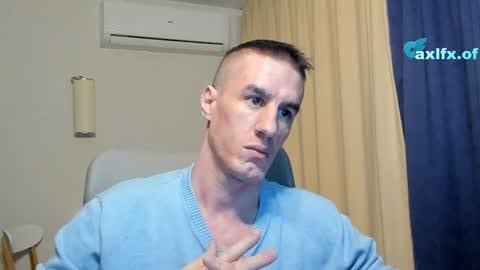Snapshot of axl_fx chatting on April 19, 1:05 am Axl online show from April 19, 1:05 am