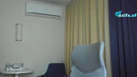 Snapshot of axl_fx chatting on May 11, 4:59 pm Axl online show from May 11, 4:59 pm