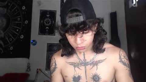 Axel Kush online show from December 1, 6:02 pm