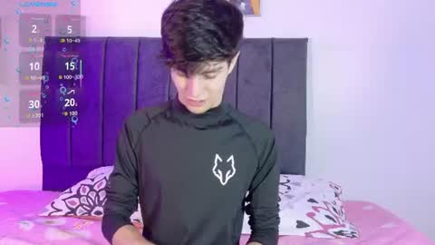 Axxxel  online show from June 25, 2:33 am