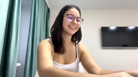 Allison online show from November 18, 8:19 am