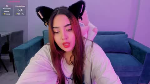 Snapshot of ayame_shiratori chatting on December 1, 3:50 pm Ayame online show from December 1, 3:50 pm