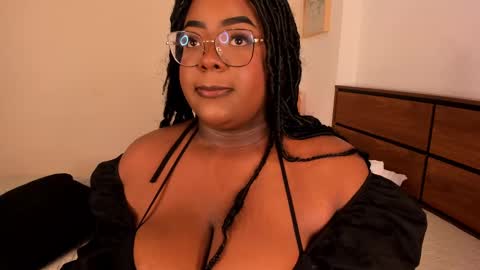 Snapshot of ayana_ebonny_ chatting on October 4, 12:03 pm ayana online show from October 4, 12:03 pm
