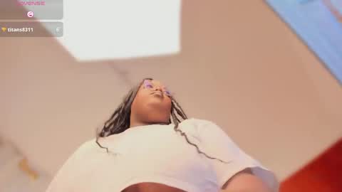 Snapshot of ayanaa_ebony_ chatting on April 7, 11:43 am Ayana online show from April 7, 11:43 am