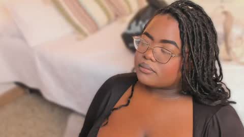 Snapshot of ayanaa_ebony_ chatting on June 5, 11:27 am Ayana online show from June 5, 11:27 am