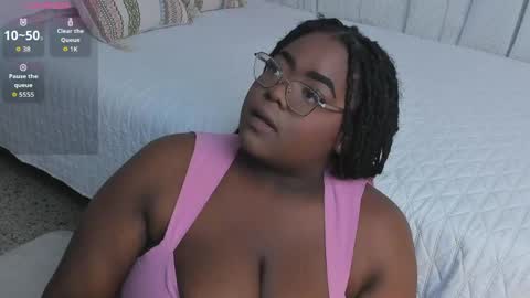 Snapshot of ayanaa_ebony_ chatting on June 7, 11:25 am Ayana online show from June 7, 11:25 am