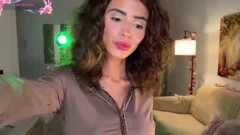 Alya online show from June 24, 7:13 pm