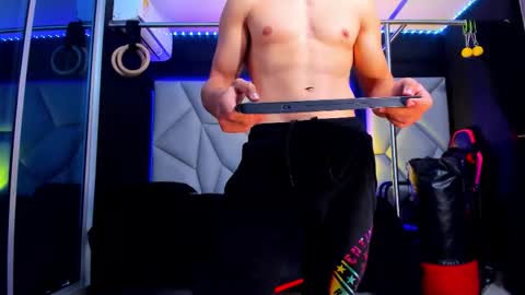 Ayden Miller online show from December 3, 1:31 pm