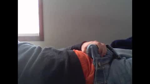 Snapshot of aydum79 chatting on January 18, 4:33 pm aydum79 online show from January 18, 4:33 pm