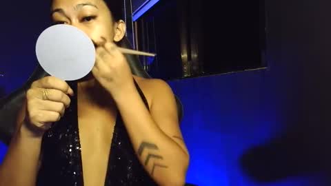 Snapshot of ayeshahxxx chatting on December 3, 6:50 pm ayeshahxxx online show from December 3, 6:50 pm