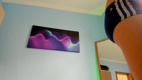 Snapshot of ayjeeem chatting on October 3, 1:52 pm Andr online show from October 3, 1:52 pm