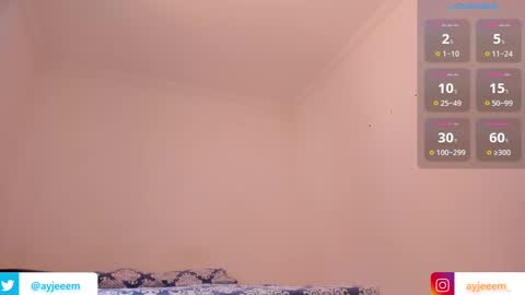 Snapshot of ayjeeem chatting on October 17, 2:08 pm Andr online show from October 17, 2:08 pm